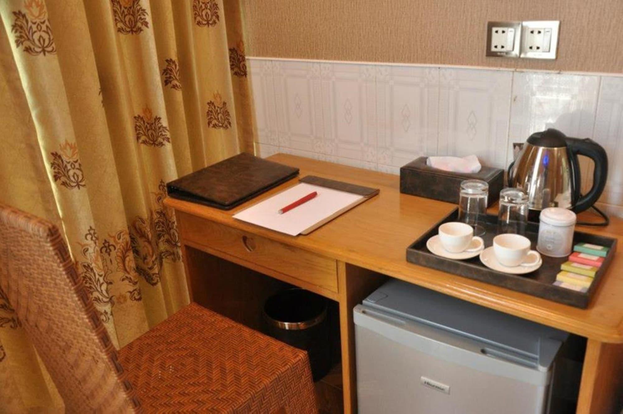 Smart Hotel Мандалай Экстерьер фото