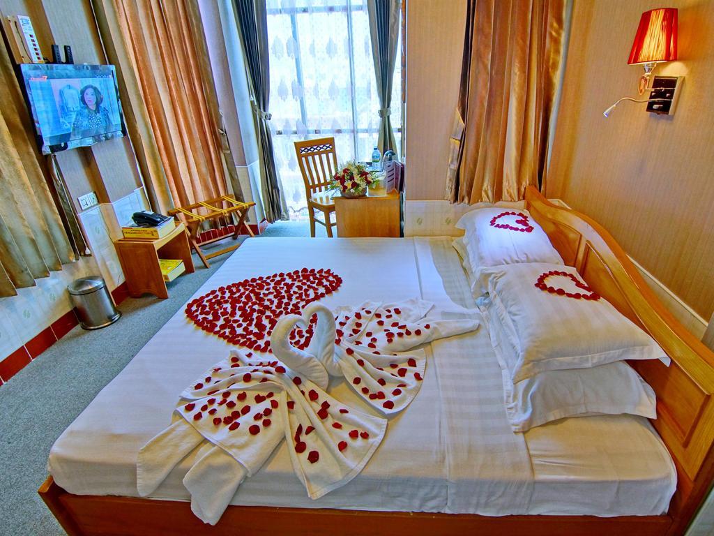 Smart Hotel Мандалай Экстерьер фото