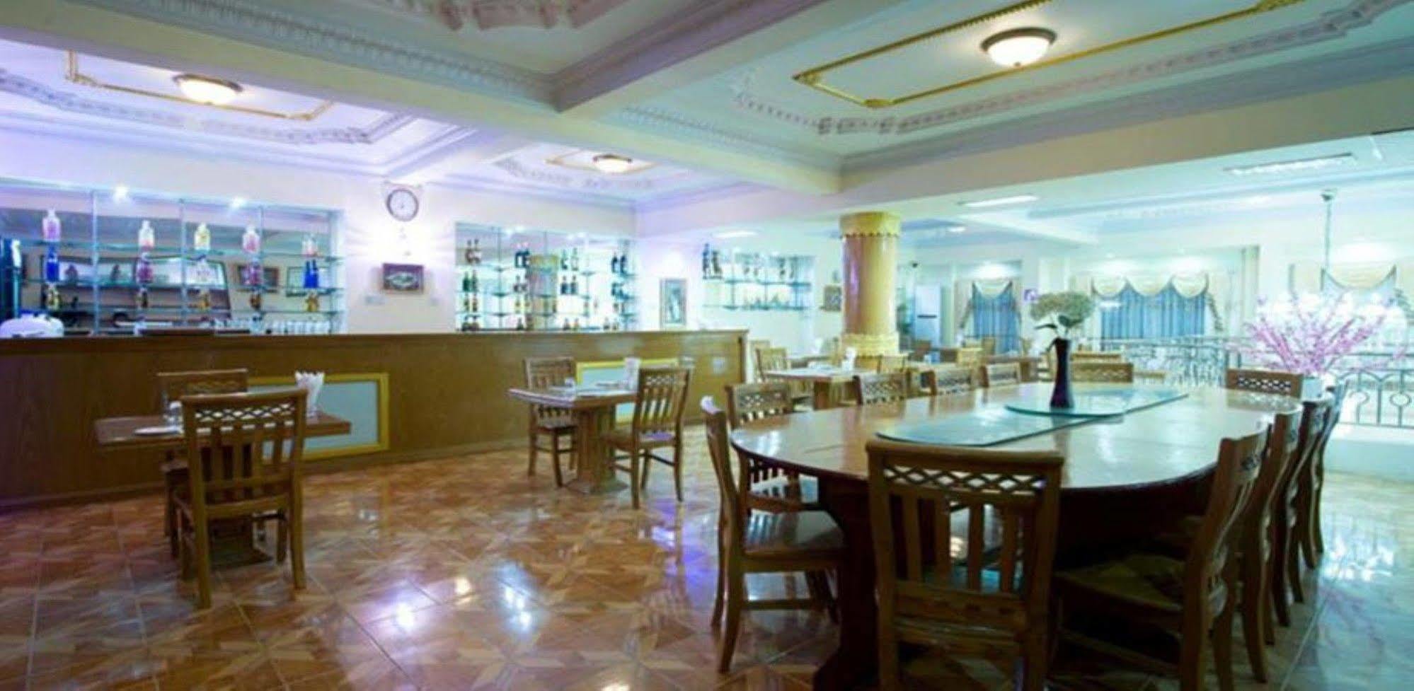 Smart Hotel Мандалай Экстерьер фото