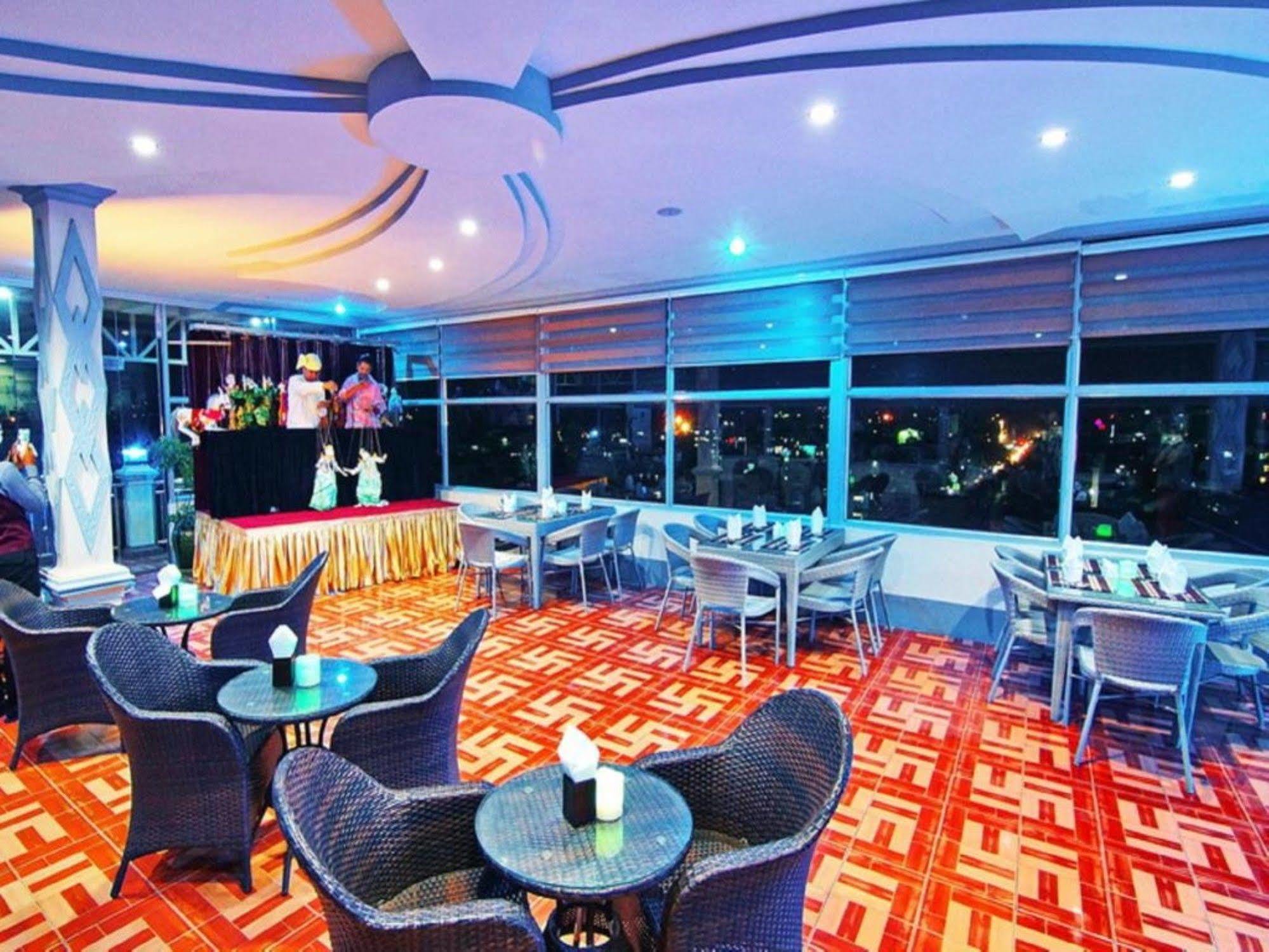 Smart Hotel Мандалай Экстерьер фото