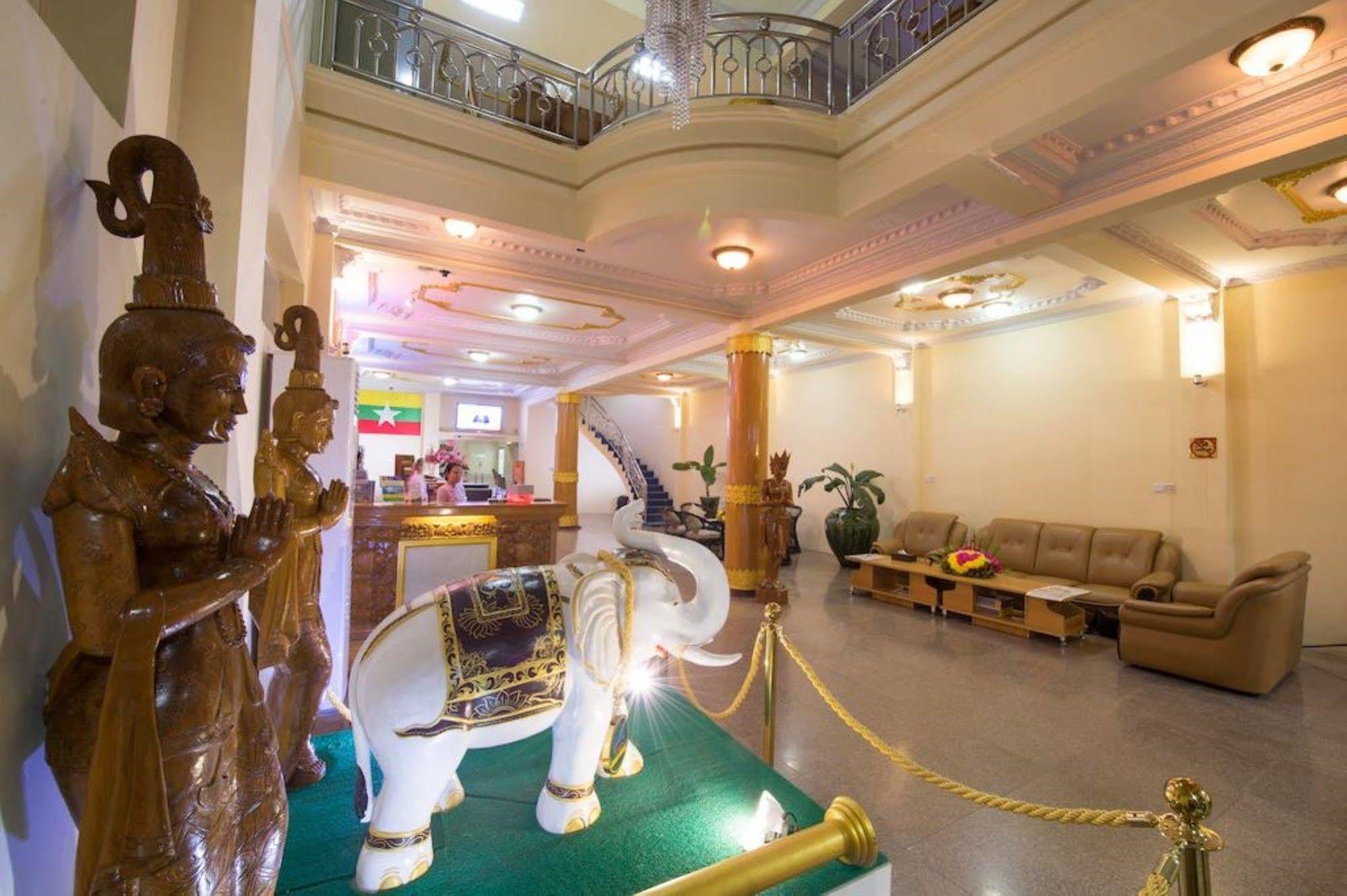 Smart Hotel Мандалай Экстерьер фото