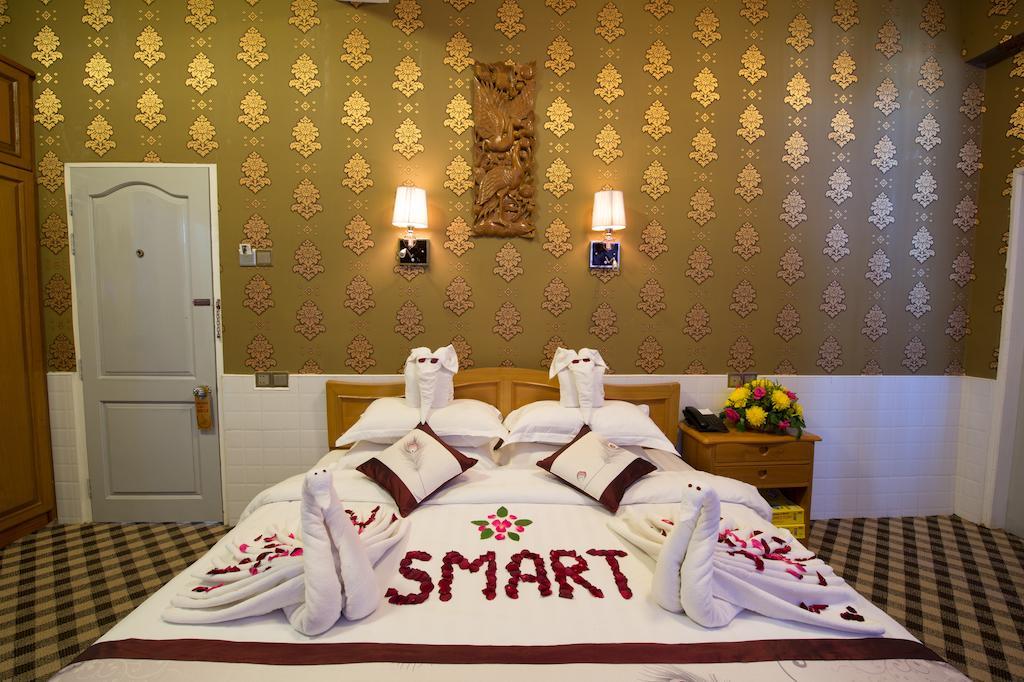 Smart Hotel Мандалай Экстерьер фото